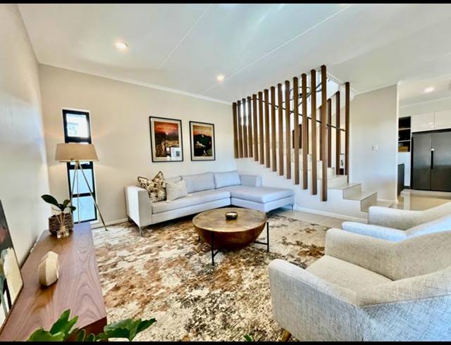 3 BEDROOM HOUSE FOR SALE IN BEVERLEY